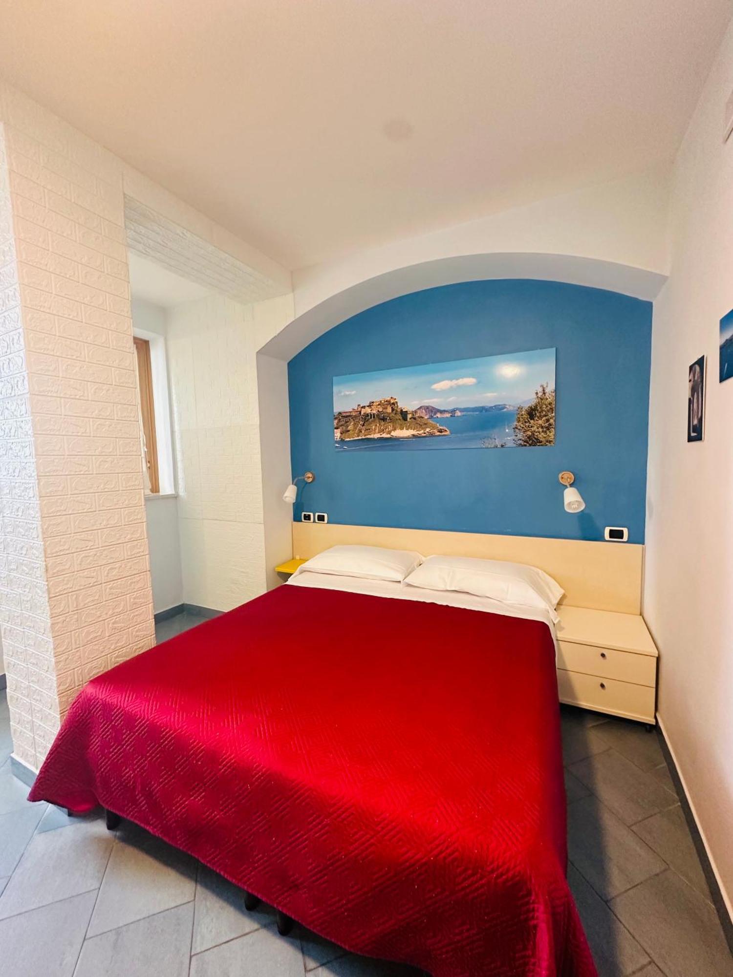 Double or Twin Room Sea View