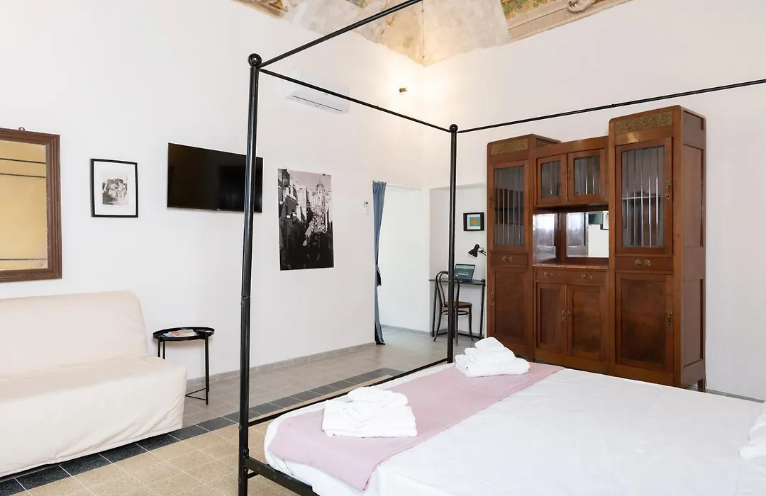 Palazzo Attila - Gioia Apartments-1