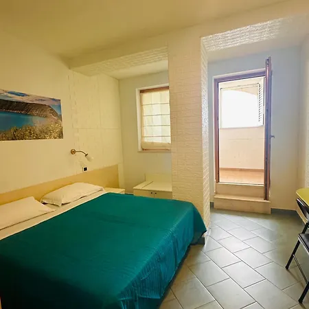 Lido Di Procida Guest House-3